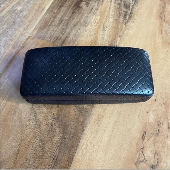 2/$30 Cole Haan Eyeglasses Faux Leather Basket Weave Hard Clamshell Case - Picture 5 of 5